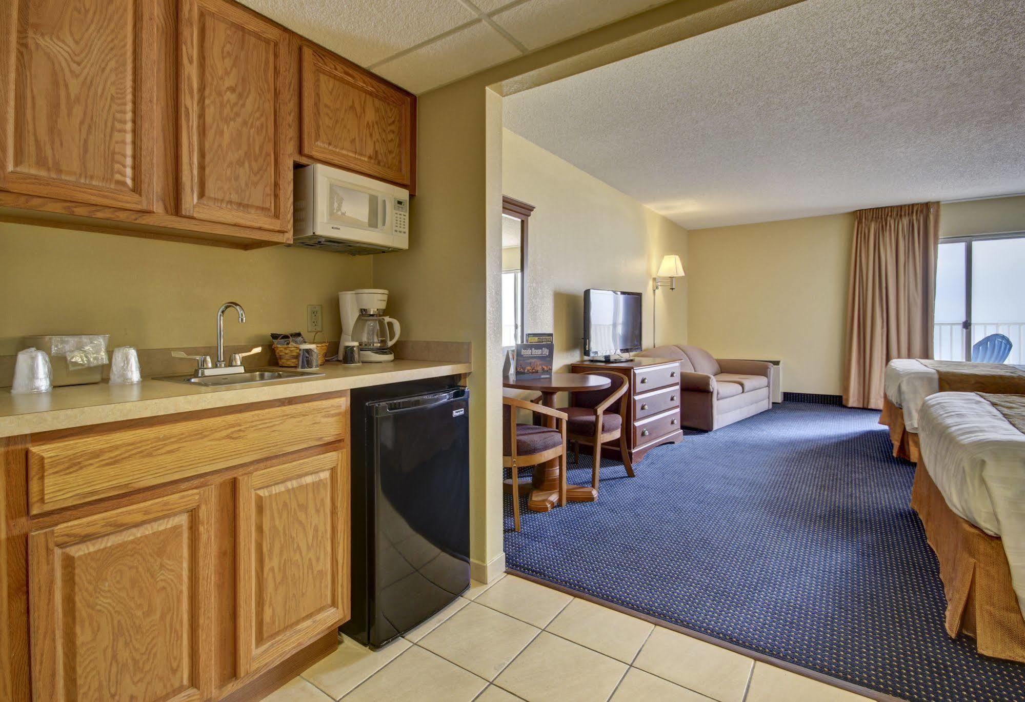 Crystal Beach Hotel Ocean City Bagian luar foto